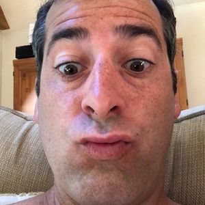 Meet your Posher, Thomas